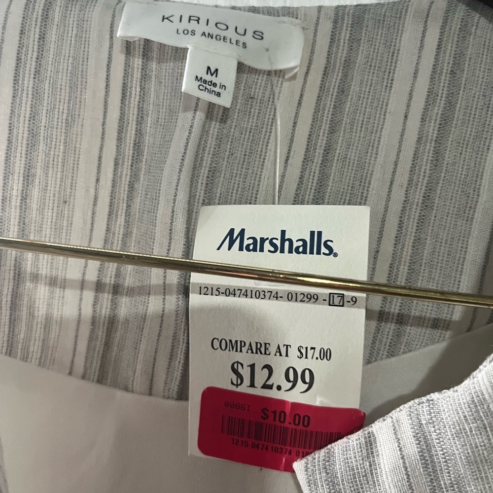 Kirious Women's Striped Button Down Shirt - Gray